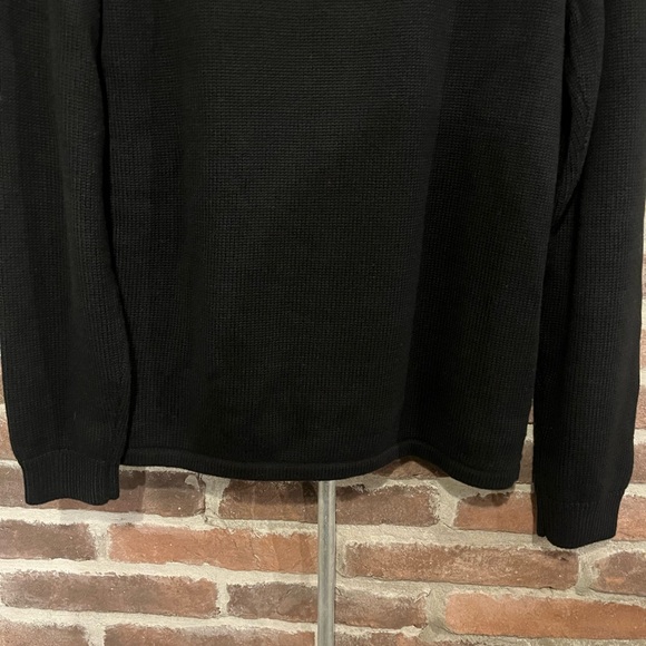 Calvin Klein Large Black and Gray Sweater - Picture 6 of 11